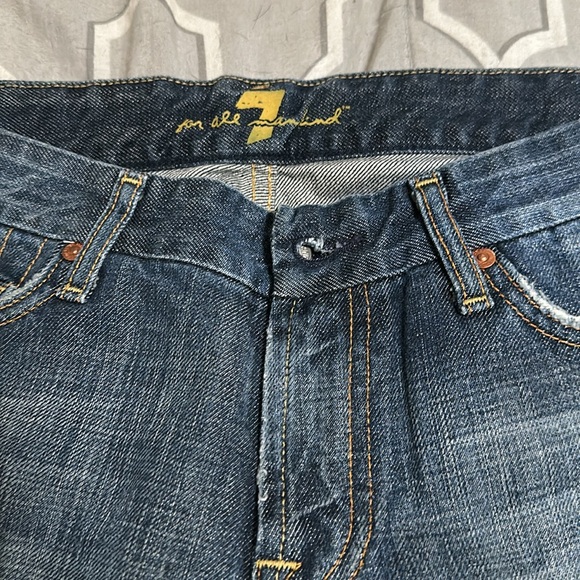 7 for all mankind size 29 ladies flare leg jeans. - Picture 2 of 6